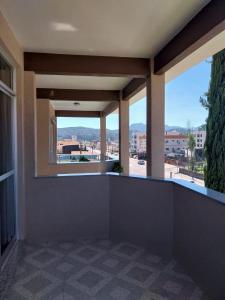 Apto Mozzafiato 2 Quartos no Centro