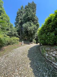 Charming Apartment in Private Park near Crystal-Clear Lake Monate
