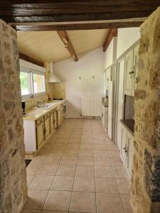 Maisons de vacances Le gite M 4 a 6 P : photos des chambres