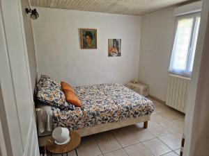 Maisons de vacances Le gite M 4 a 6 P : photos des chambres