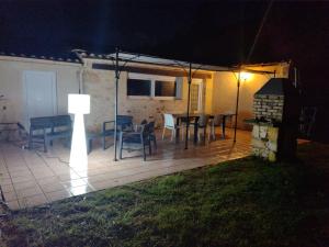 Maisons de vacances Le gite M 4 a 6 P : photos des chambres