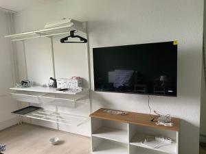 GrüneOase Balkon smartTV WiFi WaMa