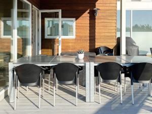 10 person holiday home in Juelsminde-By Traum