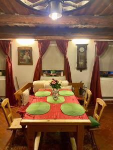 Stylově romantická venkovská chalupa Mlýnské Struhadlo