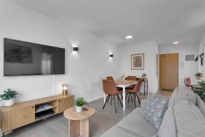 Lovely 1 Bedroom Apartment - Perfect Panorama View