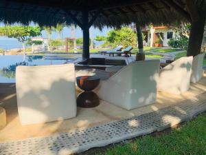 Casa Manzanillo - Ocean Room - Ocean View Room at Exceptional Beach Front Location