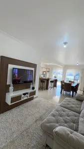 Apto Lírio do Vale - 3 Quartos -Apto Espaçoso com Varanda e Vista para o Vale - ao lado do Parque Termal! - Capinzal