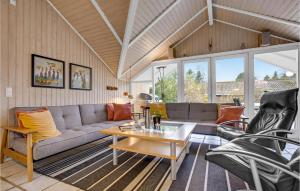 Holiday Home Gøgevej Dronningmølle Xi