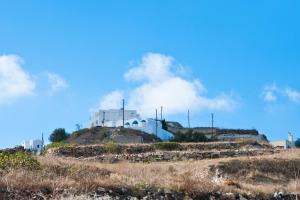 Semeli Cave House Santorini Greece