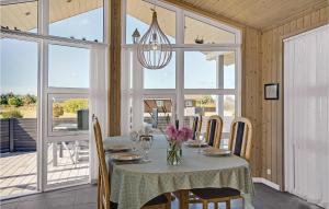 Three-Bedroom Holiday Home In Hemmet