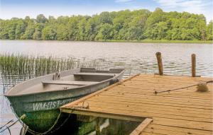 Three-Bedroom Holiday Home In Milakowo