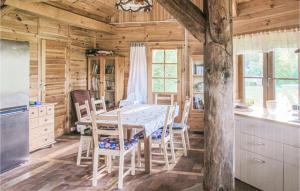 Three-Bedroom Holiday Home In Milakowo