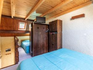 Appartements Chalet Mitoyen avec Terrasse et Parking a Cauterets - FR-1-401-294 : photos des chambres