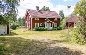 Beautiful Home In Lammhult With Sauna - Rydaholm