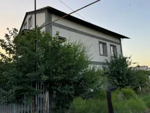 Lake View House, Lake View - Argishti