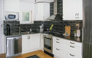 Beautiful Home In Annerstad With Sauna