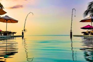 Fuchsia 1 BR Classic Queen Room Double AN20