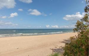 Beautiful Apartment In Grzybowo