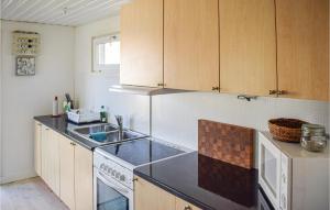 1 Bedroom Lovely Home In Huskvarna