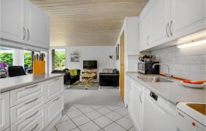 Gorgeous Home In Blåvand With Wifi