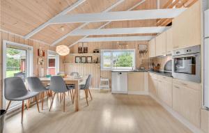 Lovely Home In Hemmet With Kitchen