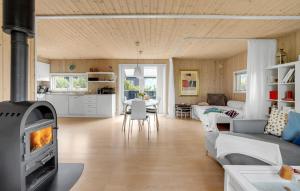 Holiday Home Blåbærvænget Humble Vi