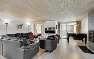 Awesome Home In Løgstør With Sauna