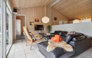 Beautiful Home In Oksbøl With Sauna