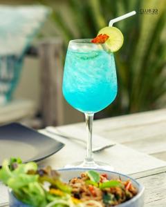 Club22 Kamala Suites, Kamala Beach