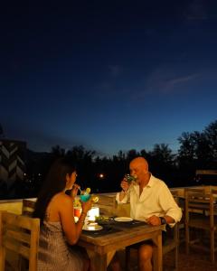 Club22 Kamala Suites, Kamala Beach