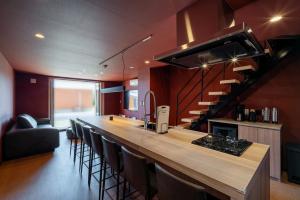 THE SECOND Chousei Beach Village 3階建てペット不可