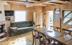 Stunning Home In Kopalino With Wifi