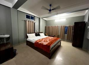 Aathithya Guest House