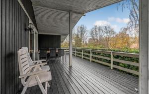 Beautiful Home In Rudkøbing With Wifi