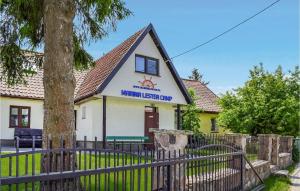 Gorgeous Apartment In Rydzewo