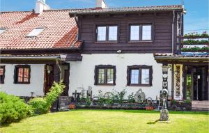 Gorgeous Apartment In Rydzewo