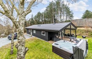 Amazing Home In Ebeltoft With Wifi