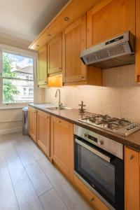 3BR Apt 5 min to BrightonStation