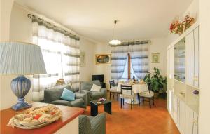 Awesome Home In Montignoso -Ms-