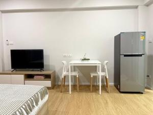 New Modern Studio Apartment near Patong Beach