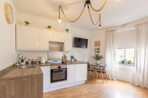 Spacious Brighton Beach studio