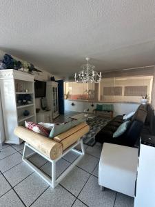 Appartements Roof top piscine chauffee 7 pers wifi : Appartement 3 Chambres