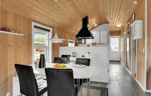 3 Bedroom Amazing Home In Tarm