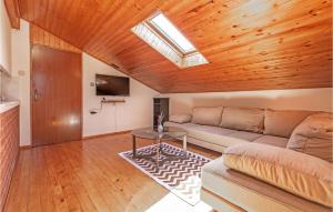 Stunning Apartment In Divaca With Wifi