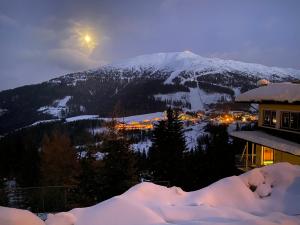 Ski-In&Out auf 1641m, Sauna, Tiefgarage