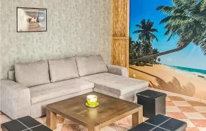 3 Bedroom Awesome Home In Postomino