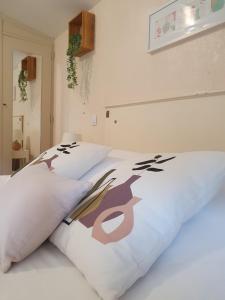 Hotels Logis Hotel Le Prince Noir : photos des chambres