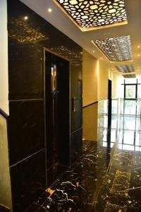 SAK Royal Residency 1 km from Railway Station