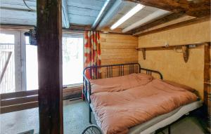 Stunning Apartment In Vedum With Wifi