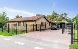 Lovely Home In Idestrup With Wifi